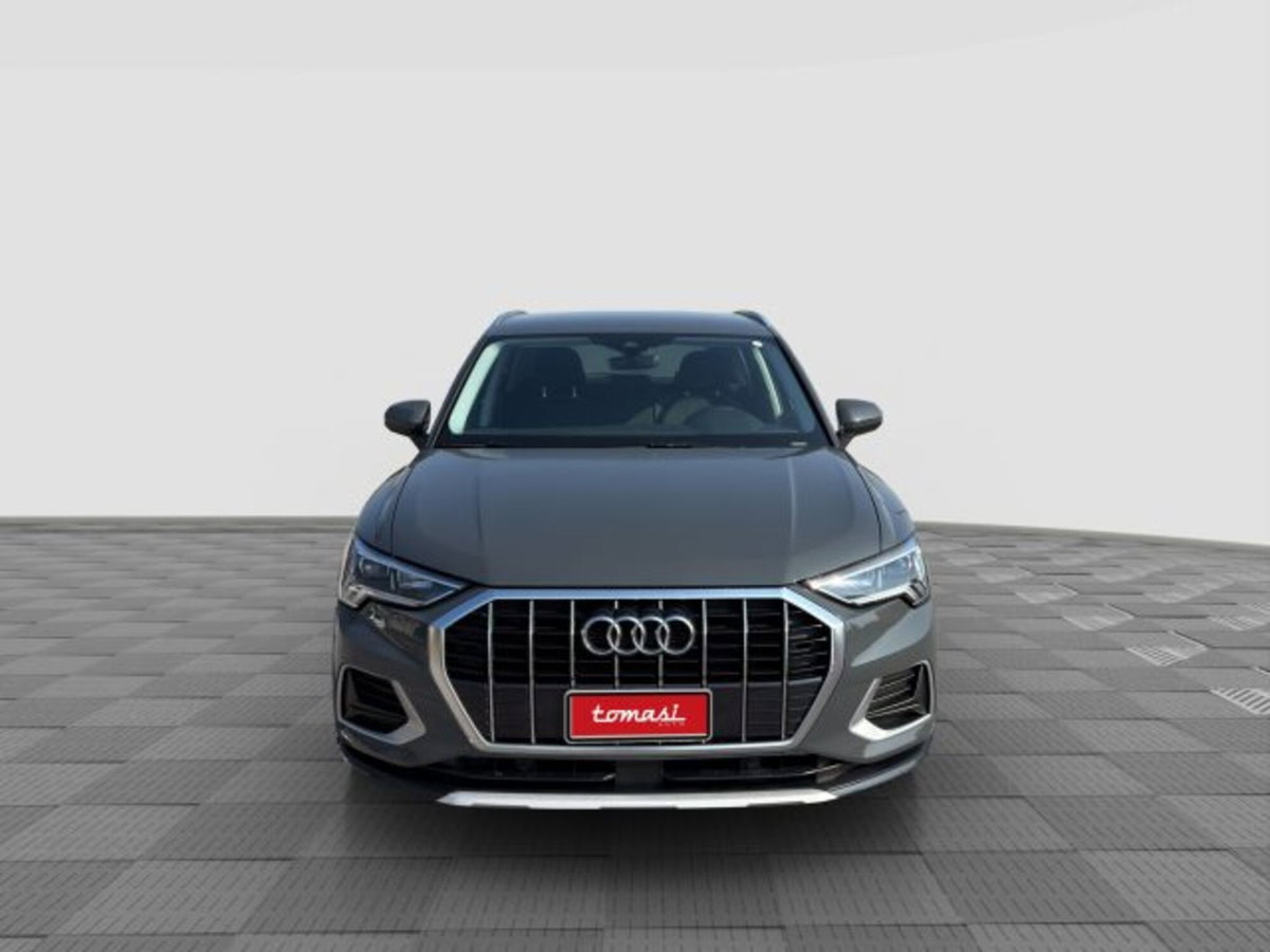 Audi Q3 35 TDI quattro S tronic Business Advanced (8)