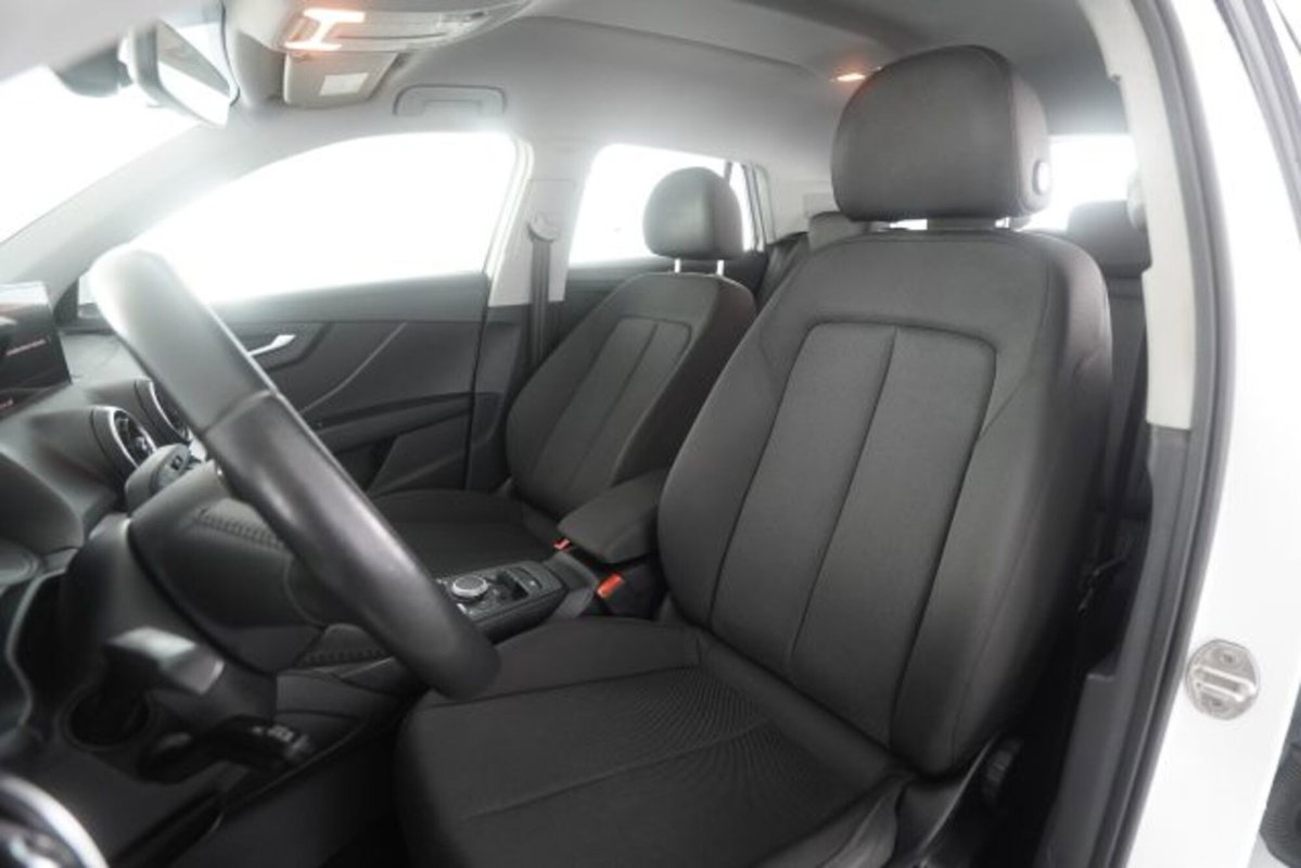 Audi Q2 Q2 30 TDI S tronic Business (9)