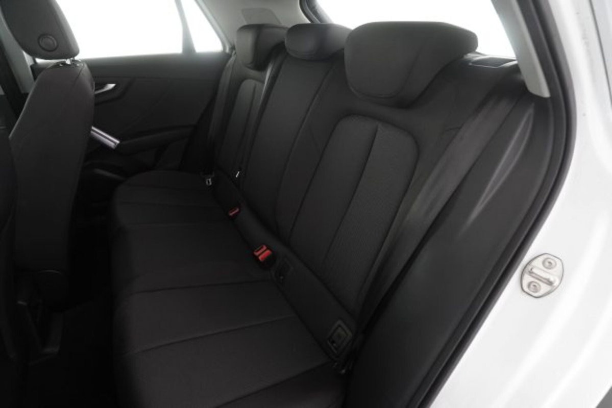 Audi Q2 Q2 30 TDI S tronic Business (11)