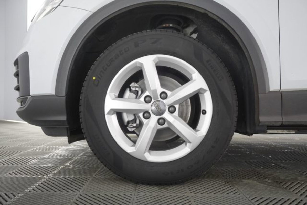 Audi Q2 Q2 30 TDI S tronic Business (16)