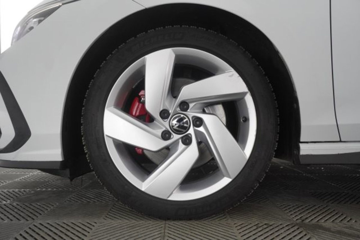 Volkswagen Golf 2.0 TDI GTD DSG (8)