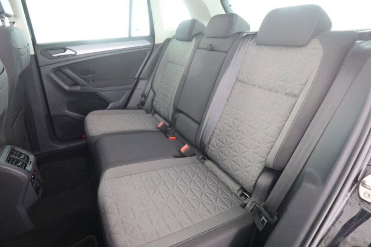 Volkswagen Tiguan 2.0 TDI 150 CV SCR DSG 4MOTION Life (3)