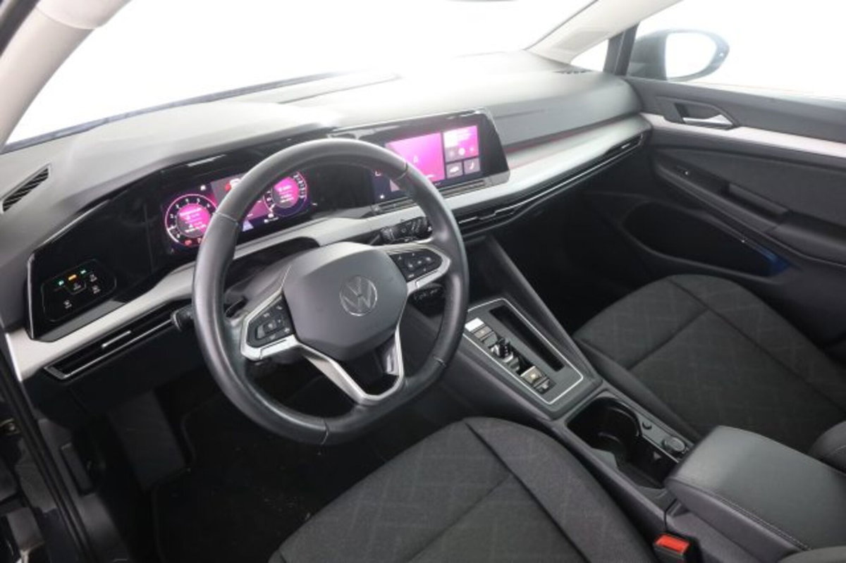 Volkswagen Golf Variant 1.0 eTSI EVO DSG Life