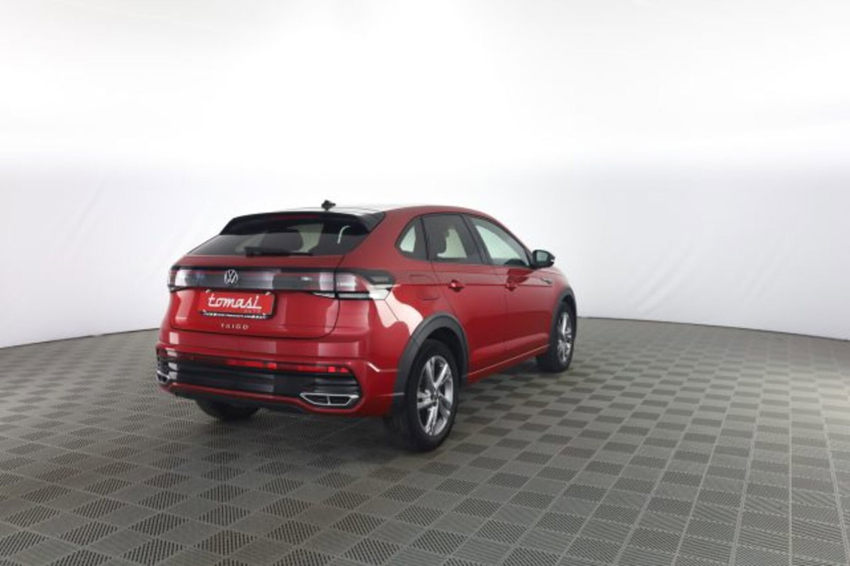 Volkswagen Taigo 1.0 TSI 110 CV DSG R-Line (4)