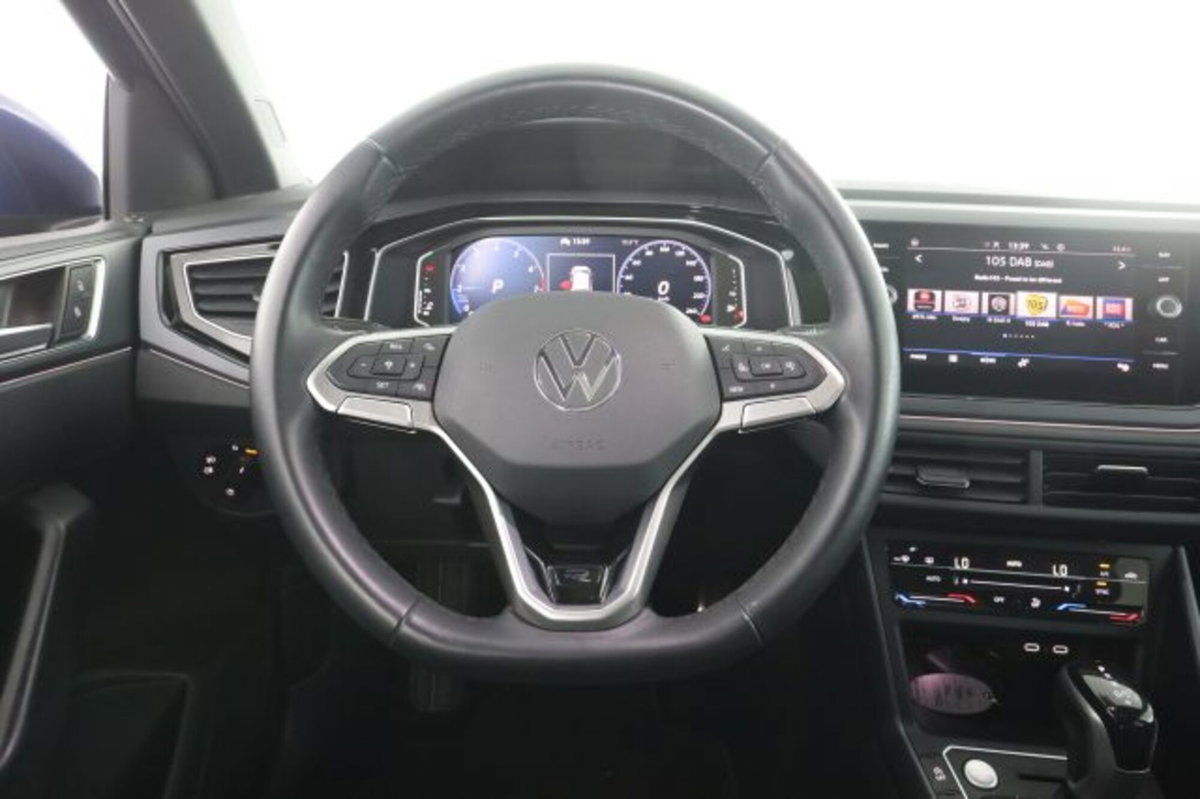 Volkswagen Taigo 1.0 TSI 110 CV DSG R-Line (5)