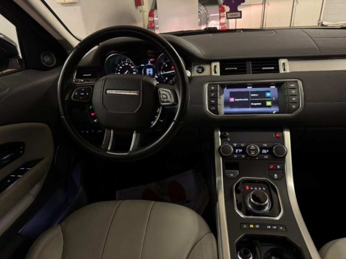 Land Rover Range Rover Evoque 2.0D I4 180 CV AWD Auto HSE (13)