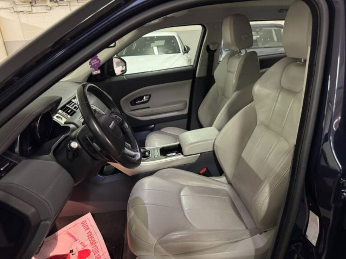 Land Rover Range Rover Evoque 2.0D I4 180 CV AWD Auto HSE (15)