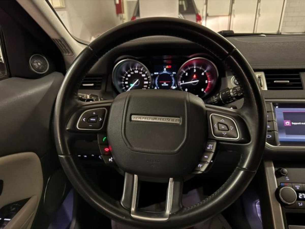Land Rover Range Rover Evoque 2.0D I4 180 CV AWD Auto HSE (16)