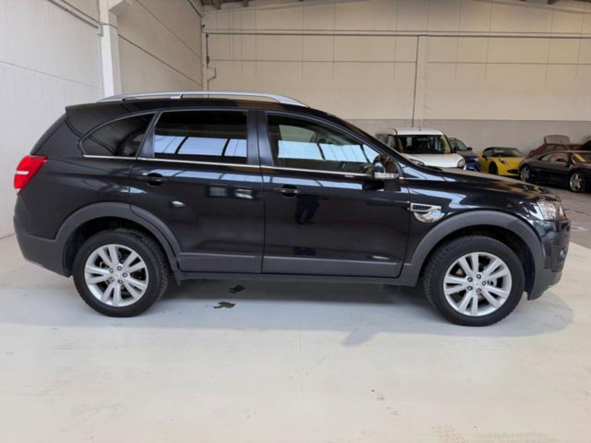 Chevrolet Captiva 2.2 VCDi 163CV 2WD LT (6)