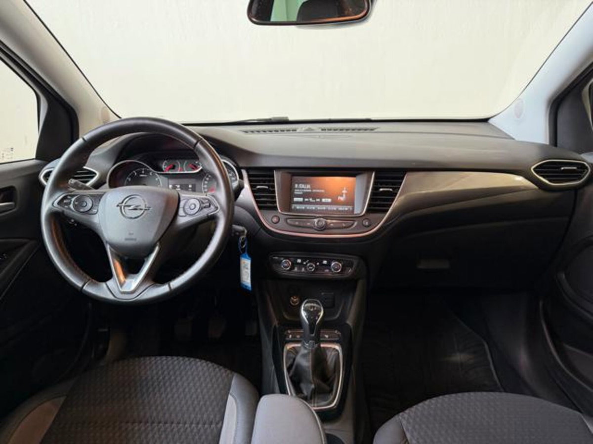 Opel Crossland X 1.2 12V Innovation (15)