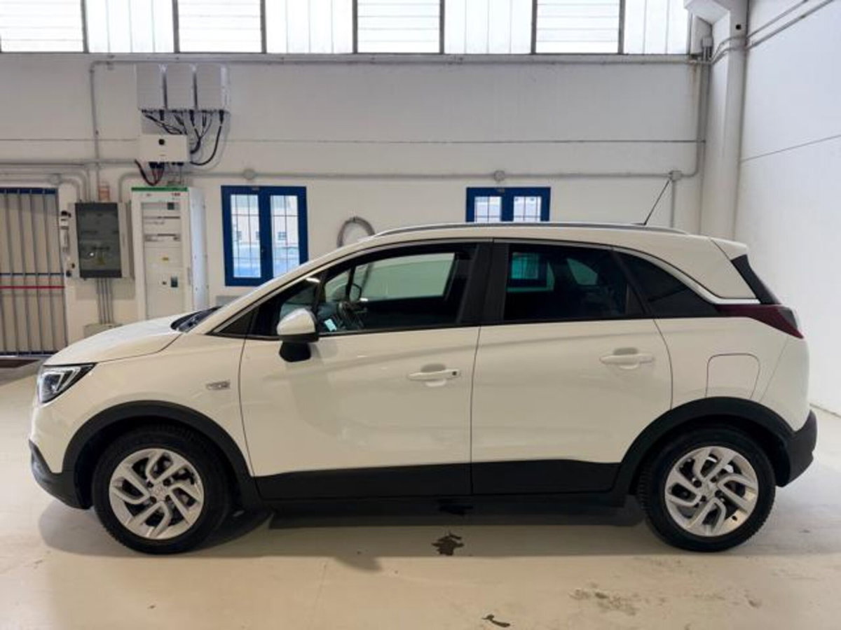 Opel Crossland X 1.2 12V Innovation (2)