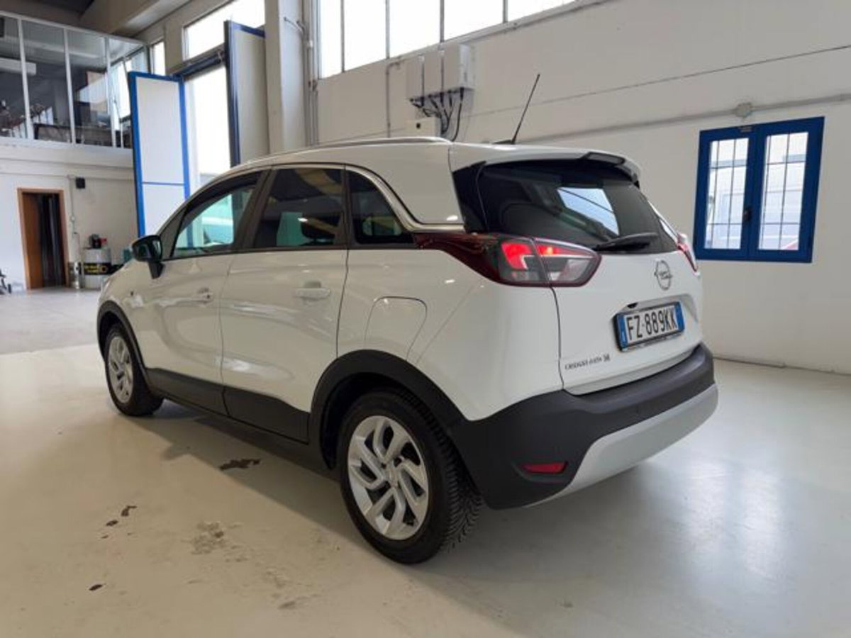 Opel Crossland X 1.2 12V Innovation (3)