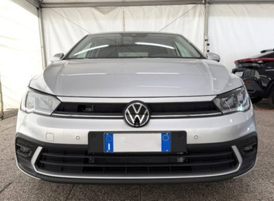 Volkswagen Polo 1.0 tsi Edition 95cv (2)