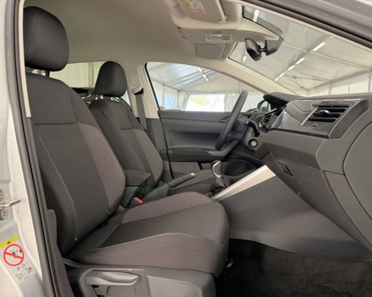Volkswagen Polo 1.0 tsi Edition 95cv (9)