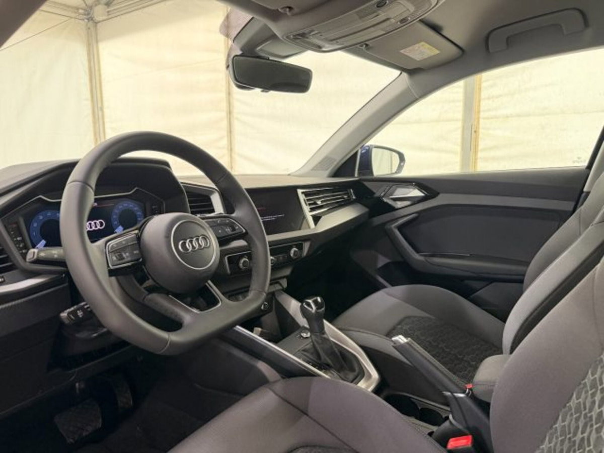 Audi A1 Sportback 30 TFSI S tronic Identity Black (11)