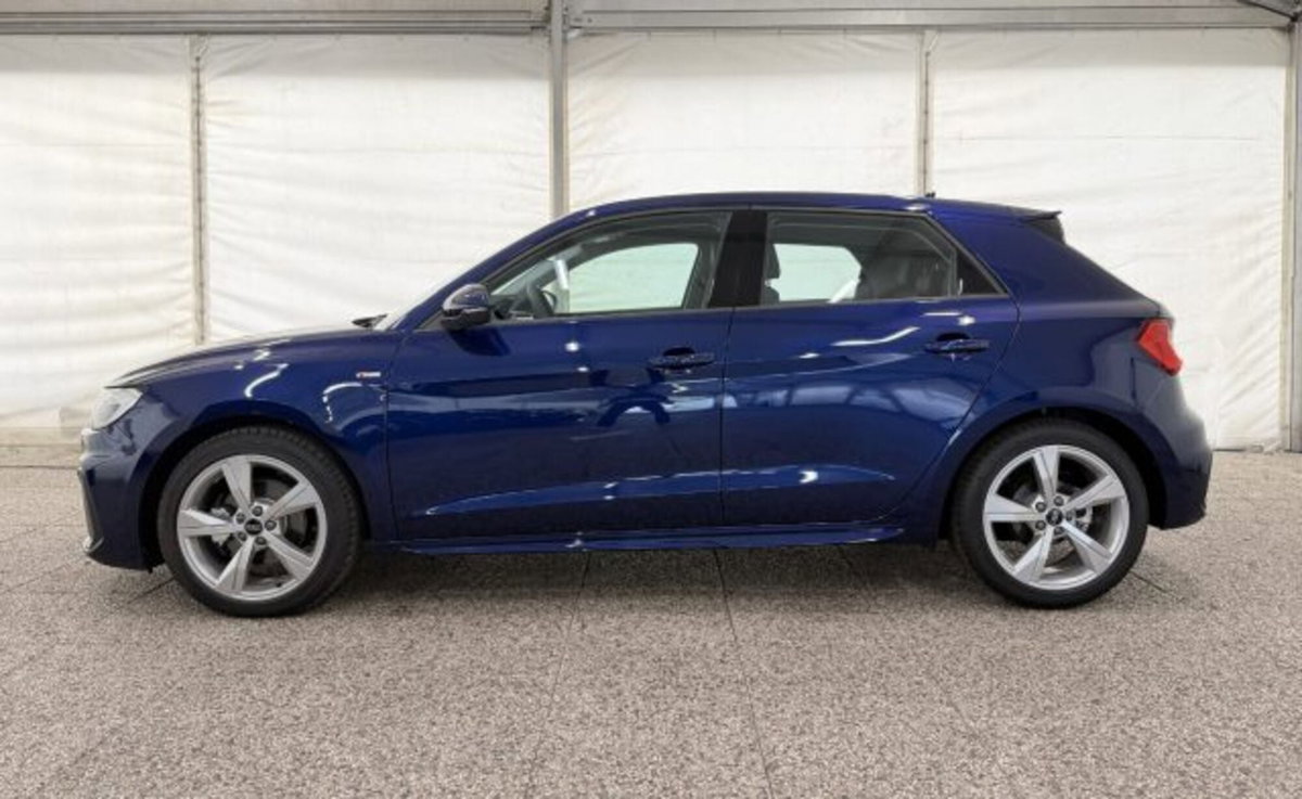 Audi A1 Sportback 30 TFSI S tronic Identity Black (3)