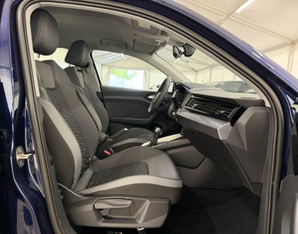 Audi A1 Sportback 30 TFSI S tronic Identity Black (9)