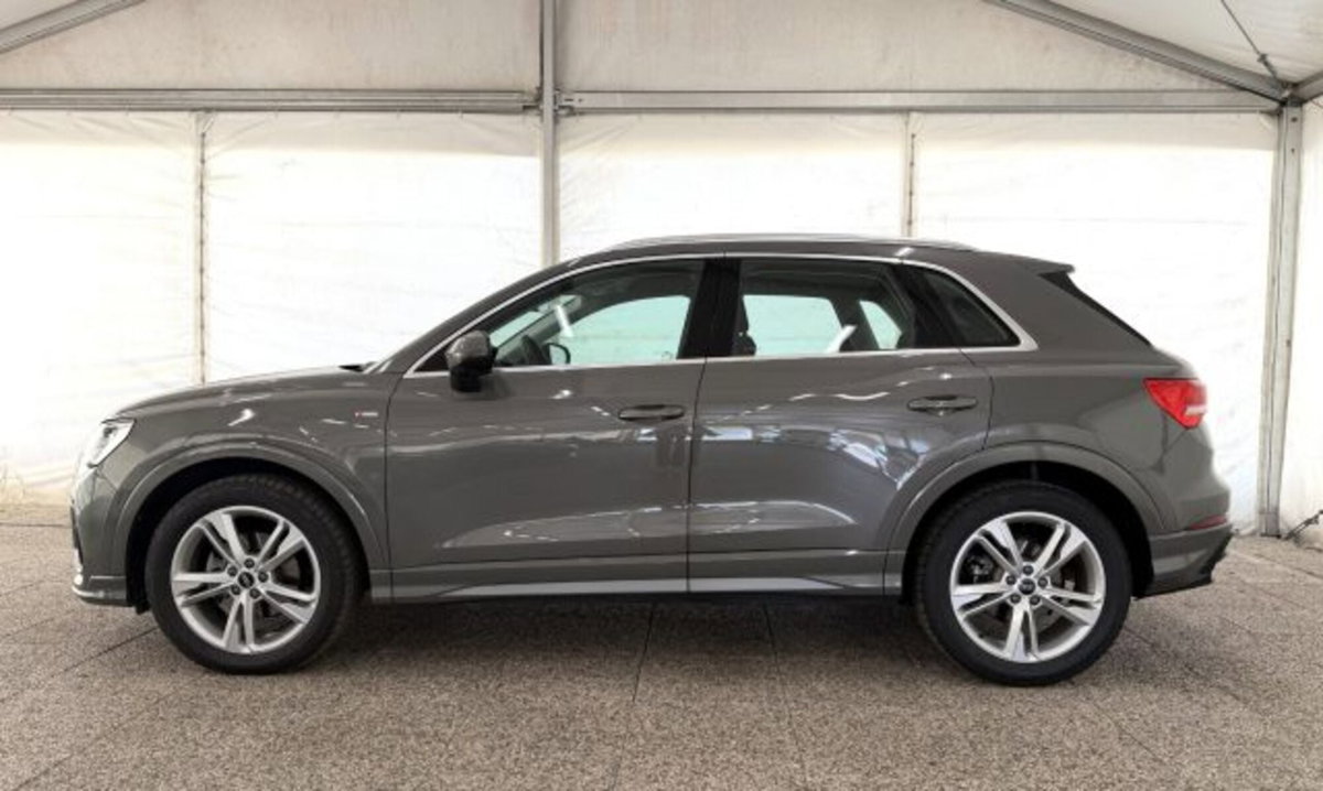 Audi Q3 Sportback 35 TDI quattro S tronic S line edition (3)
