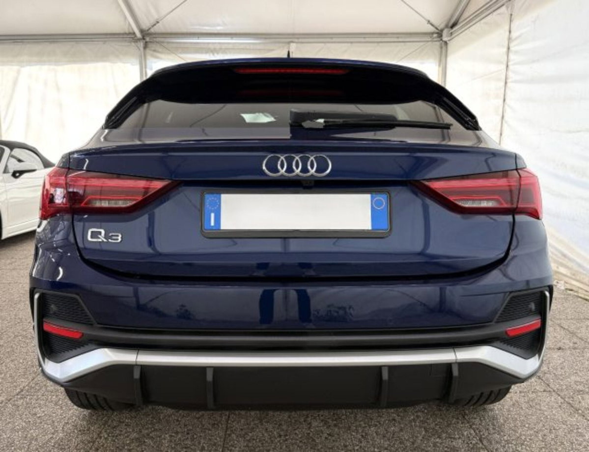Audi Q3 Sportback 35 TDI quattro S tronic S line edition (5)