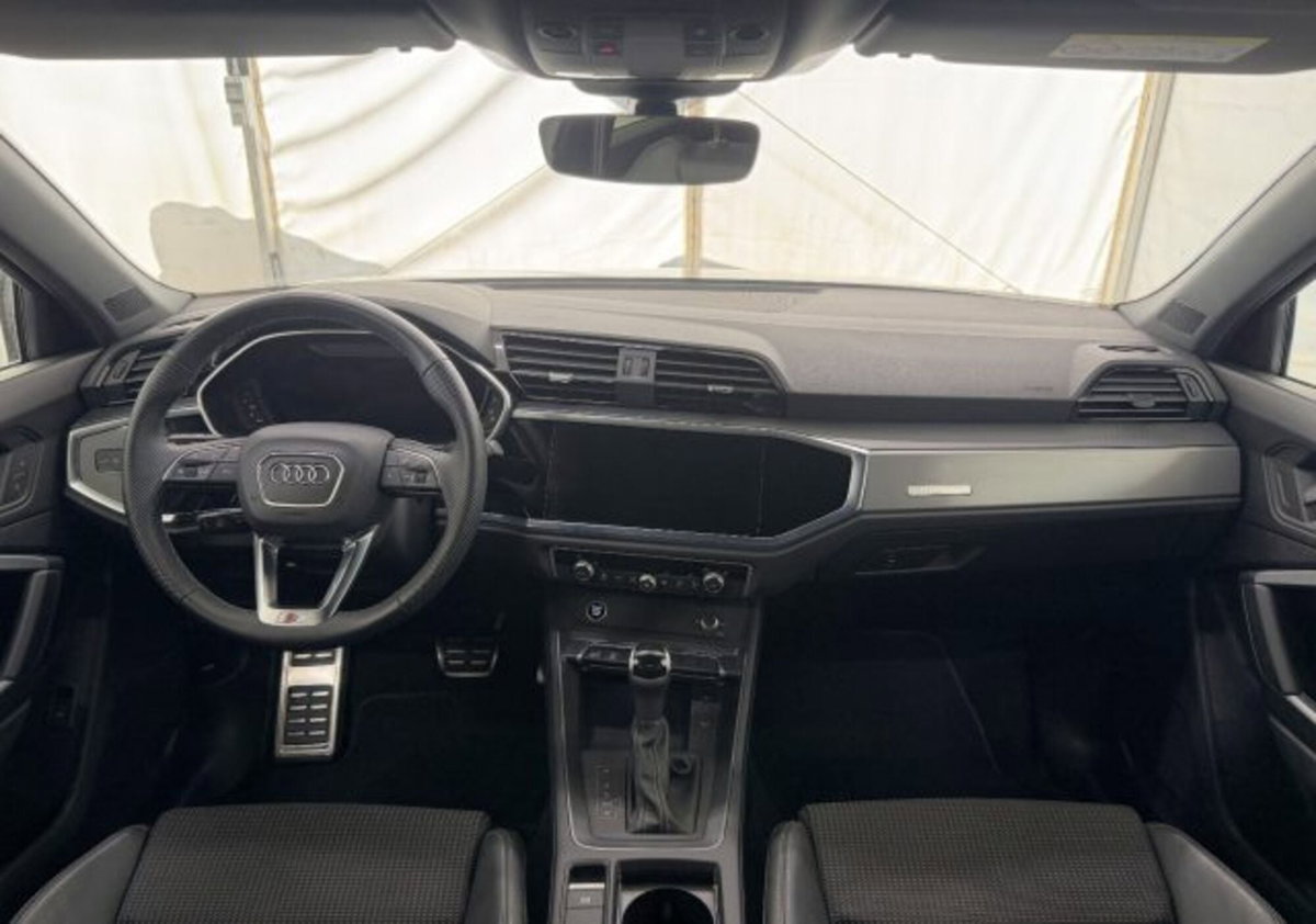 Audi Q3 Sportback 35 TDI quattro S tronic S line edition (8)