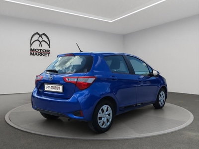 Toyota Yaris 1.0 5 porte Active (7)