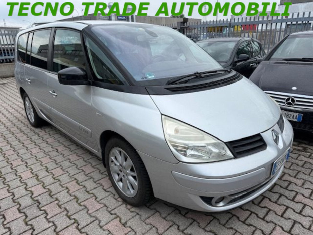Renault Grand Espace 2.0 dCi 175CV Initiale (2)