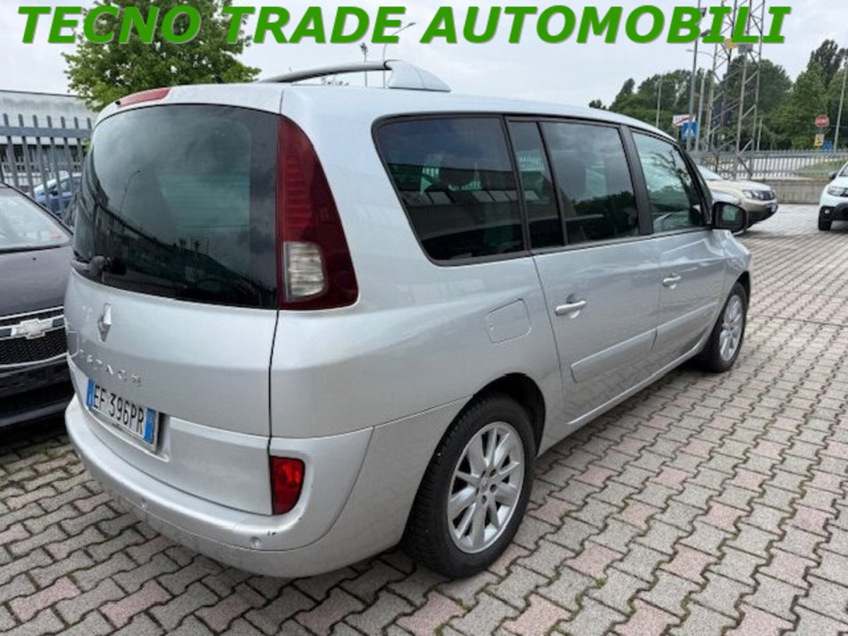 Renault Grand Espace 2.0 dCi 175CV Initiale (3)