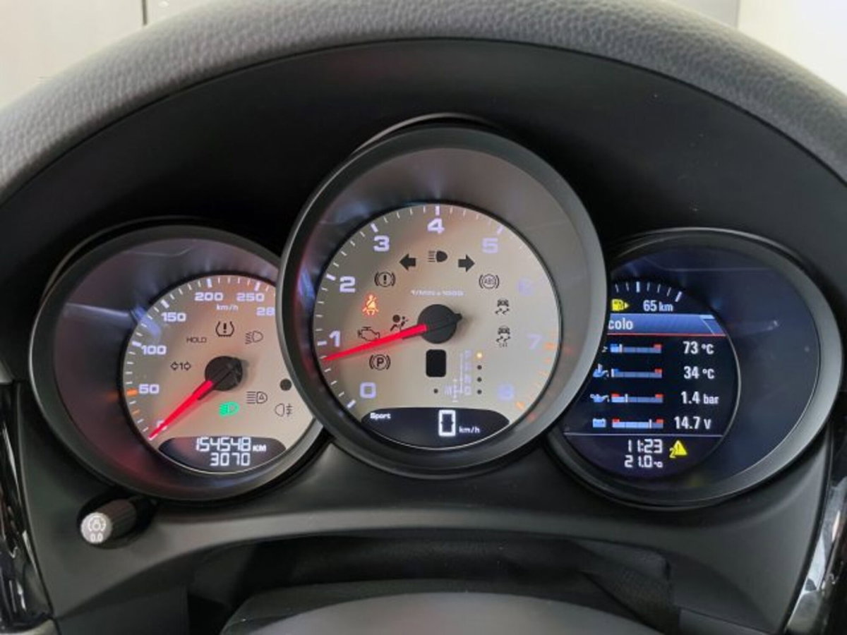 Porsche Macan S (20)