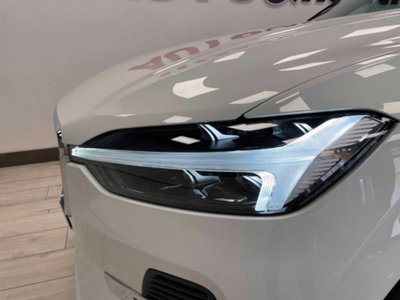 Volvo XC60 B4 Geartronic Momentum (12)