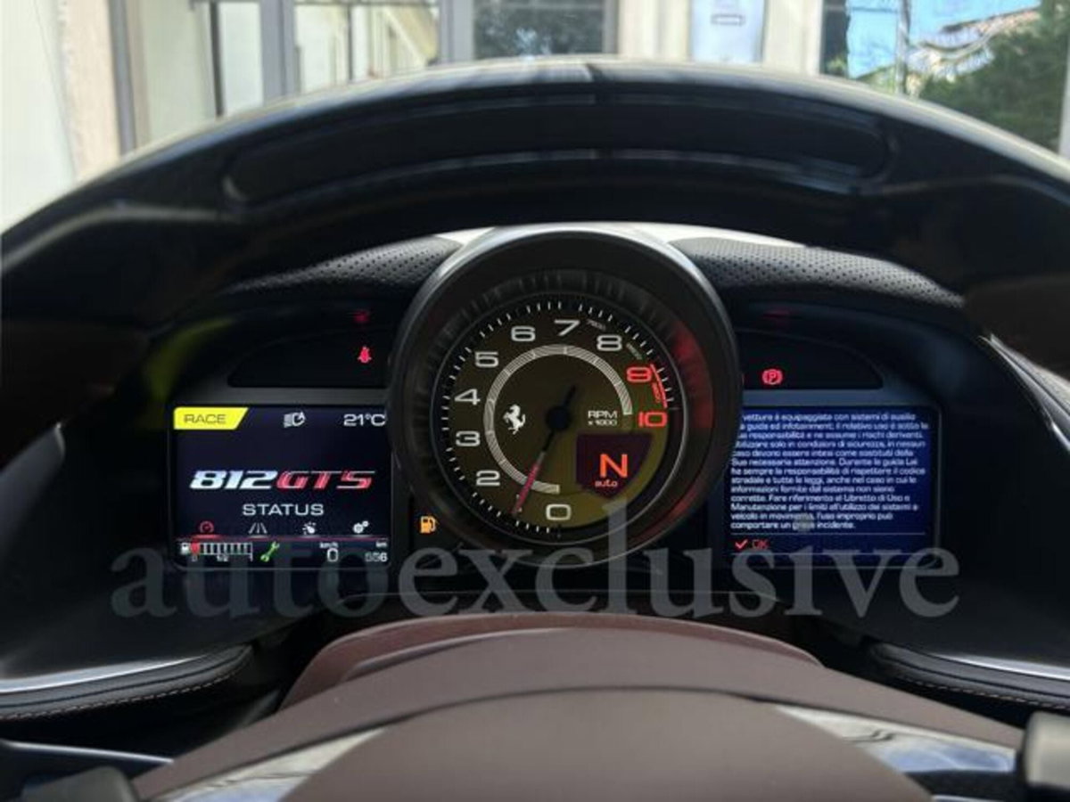 Ferrari 812 Spider 812 GTS (10)