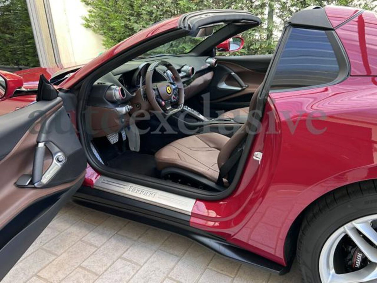 Ferrari 812 Spider 812 GTS (15)