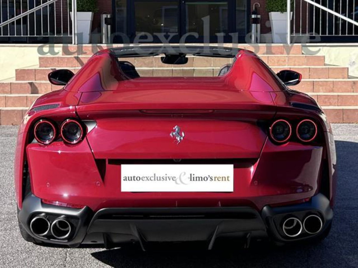 Ferrari 812 Spider 812 GTS (4)