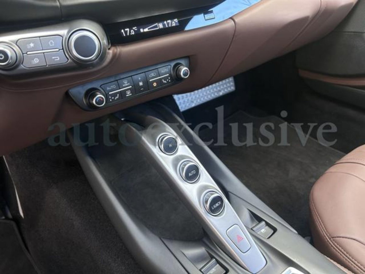 Ferrari 812 Spider 812 GTS (9)