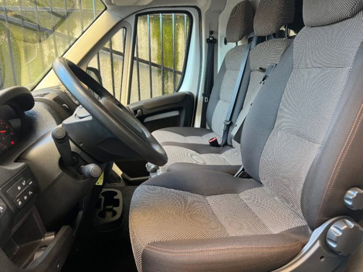 Peugeot Boxer Furgone 33 L2H2 2.2 diesel 140cv S&S (11)