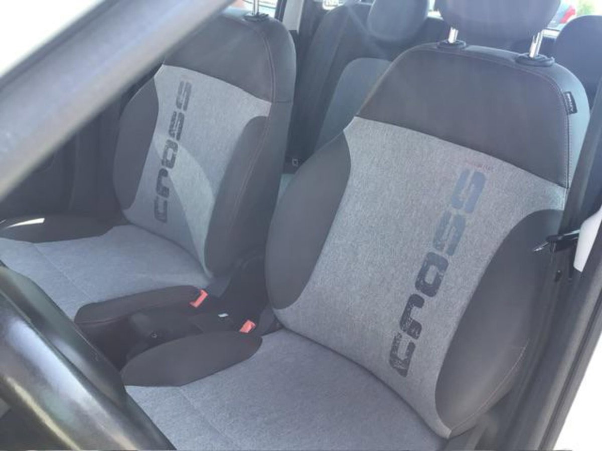 Fiat Panda Cross Cross 1.3 MJT 95 CV S&S 4x4 (9)