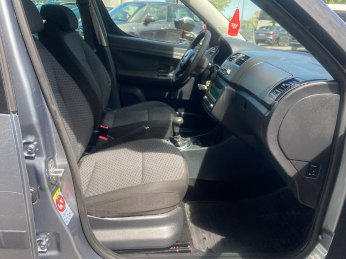 Skoda Roomster TSI 86CV Style (14)