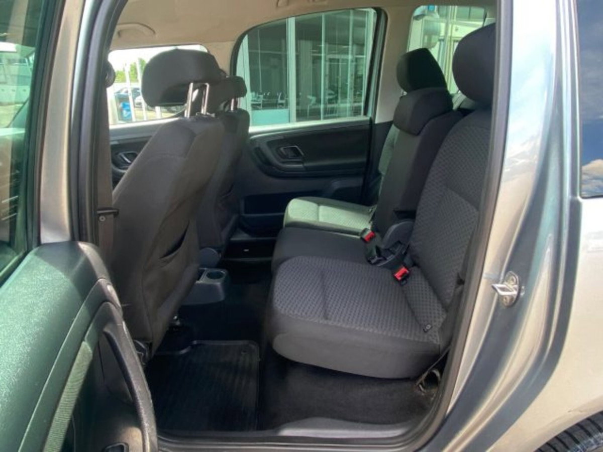 Skoda Roomster TSI 86CV Style (15)