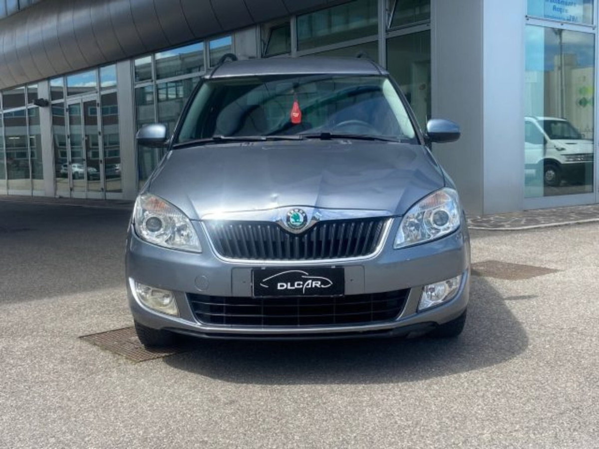Skoda Roomster TSI 86CV Style (4)