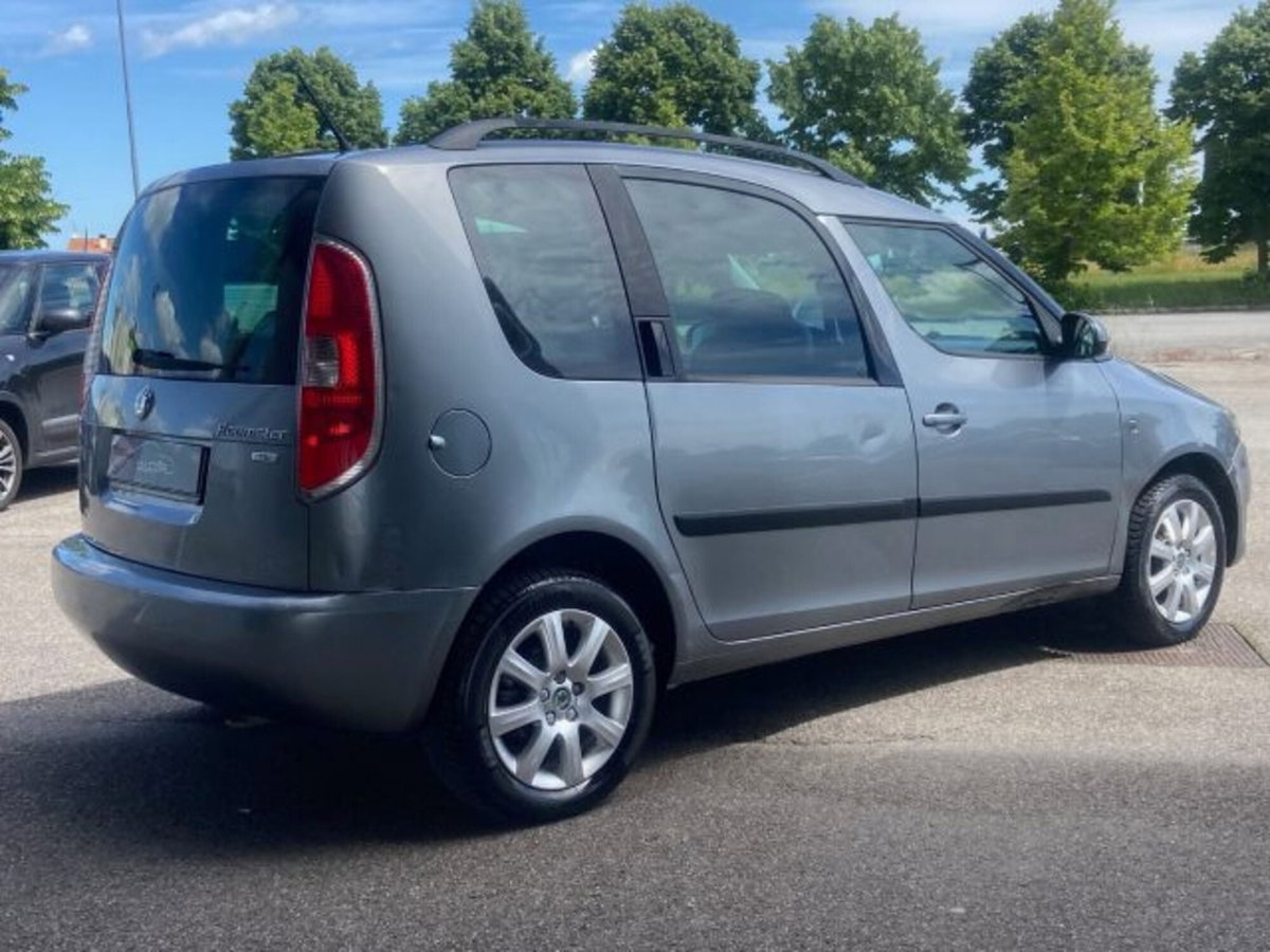 Skoda Roomster TSI 86CV Style (5)