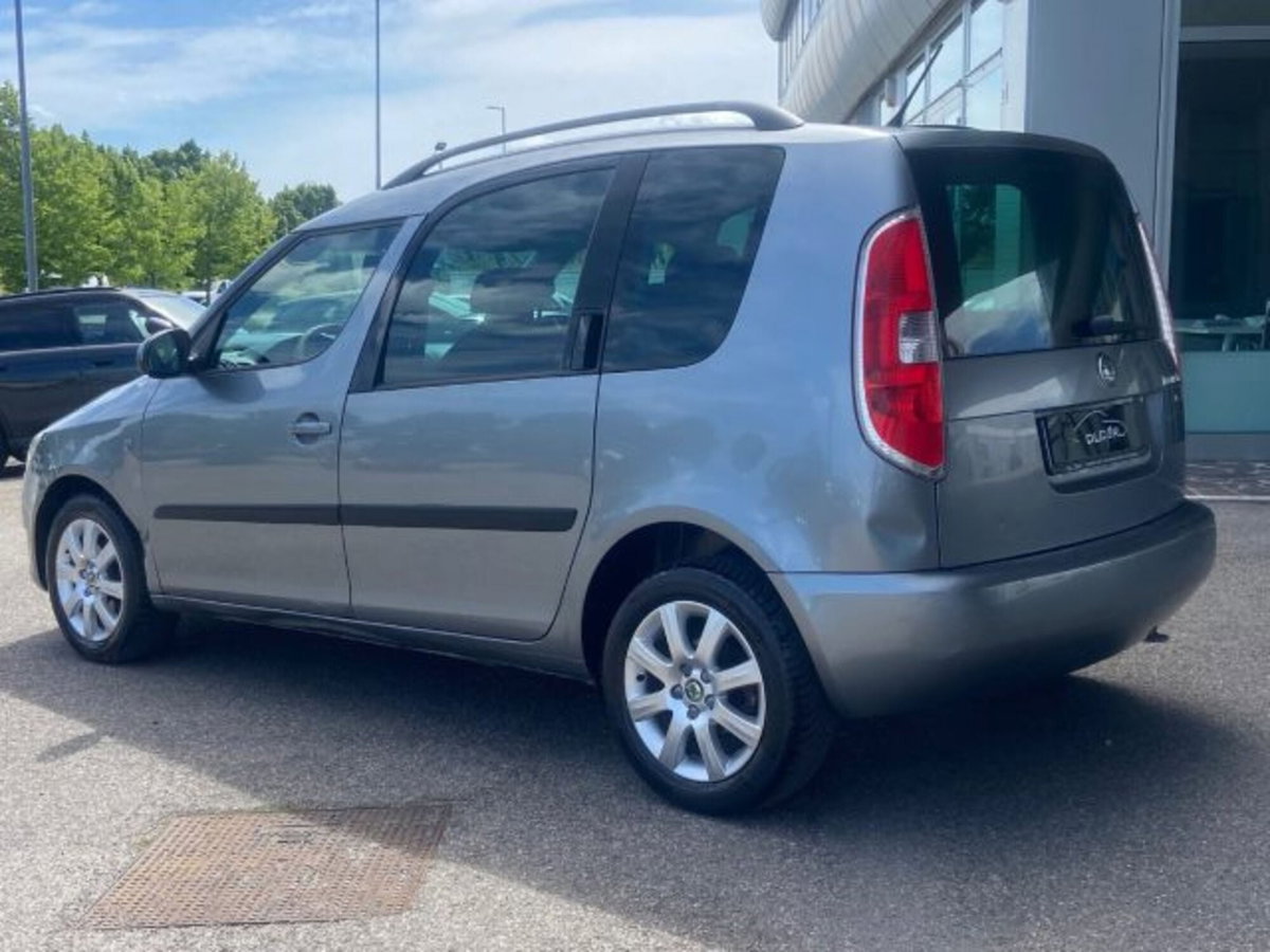 Skoda Roomster TSI 86CV Style (6)