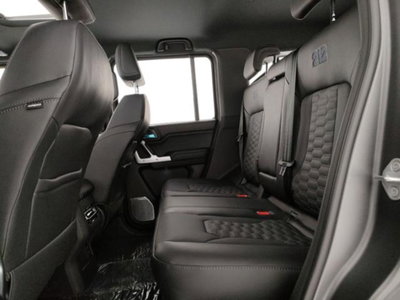 Emc 212 212 2.0 tgdi Adventurer 4wd 8at (6)