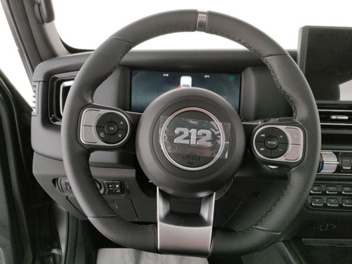 Emc 212 212 2.0 tgdi Adventurer 4wd 8at (9)