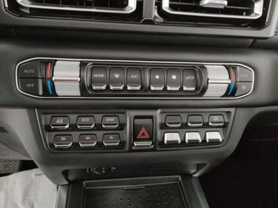 Emc 212 212 2.0 tdi Diesel 4wd 8at (18)