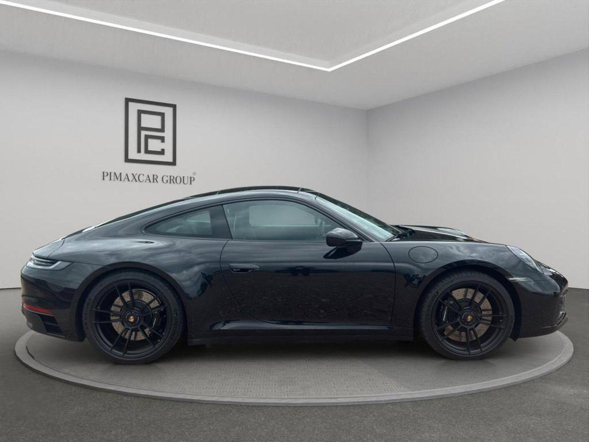 Porsche 911 Coupé Coupe 3.0 Carrera 4 GTS (4)