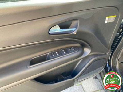 Jeep Avenger 1.2 turbo e-hybrid mhev Altitude fwd 110cv edct6 (7)