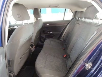 Volkswagen Golf 1.0 eTSI EVO DSG Life (14)
