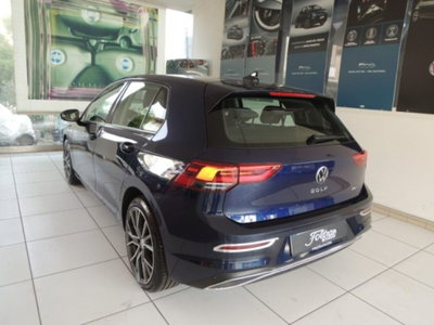 Volkswagen Golf 1.0 eTSI EVO DSG Life (4)