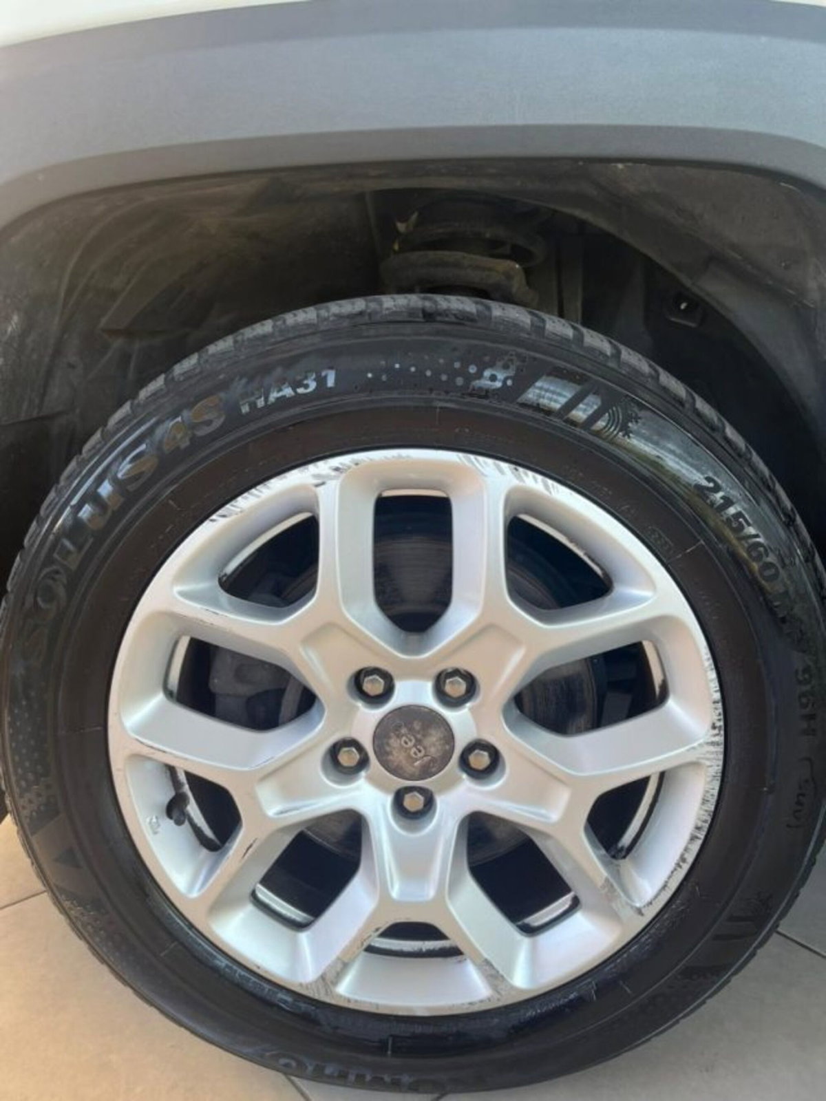 Jeep Renegade 1.6 Mjt 120 CV Limited (10)