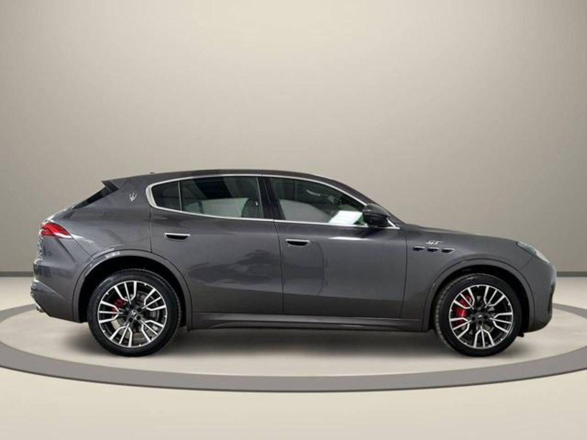Maserati Grecale .0 mhev Grecale 300cv auto (4)