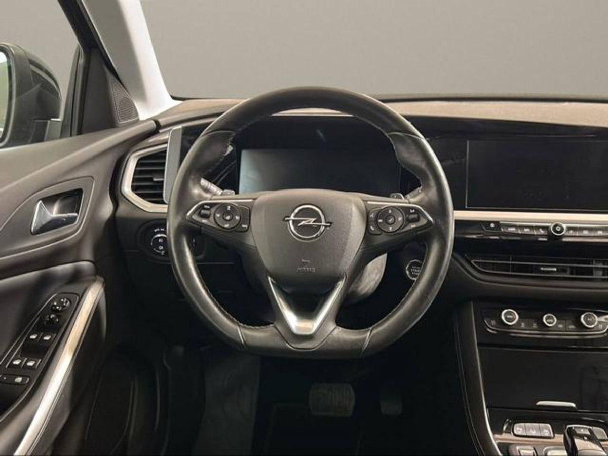 Opel Grandland 1.6 PHEV aut. AWD Ultimate (17)